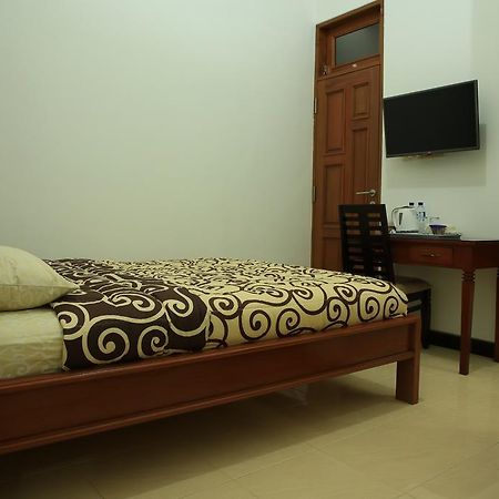 Puri Kusuma Guest House Tabanan Pokój zdjęcie