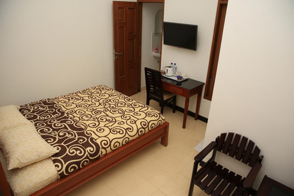 Puri Kusuma Guest House Tabanan Pokój zdjęcie