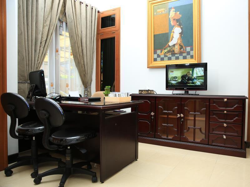 Puri Kusuma Guest House Tabanan Zewnętrze zdjęcie