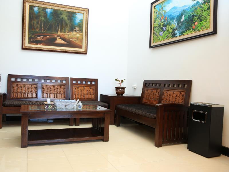Puri Kusuma Guest House Tabanan Zewnętrze zdjęcie