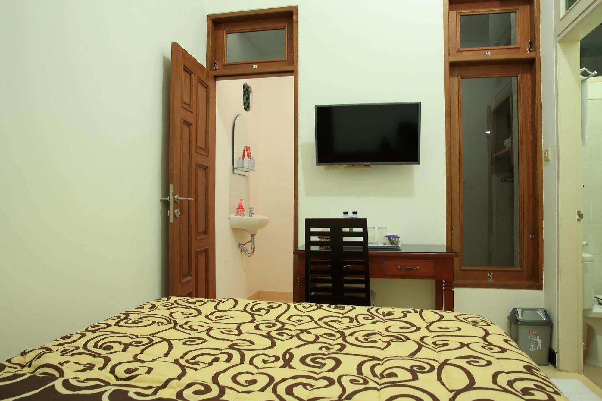 Puri Kusuma Guest House Tabanan Zewnętrze zdjęcie